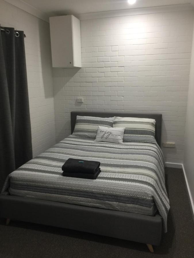 Intown Apartments Geraldton Esterno foto